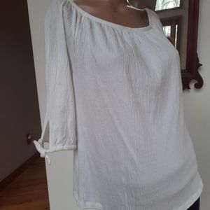 Charlie Paige. NWT. Medium Textured. Fast Ship.